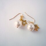 スワロのパールと星のピアス大