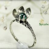 Fused glass flower ring size 10の画像