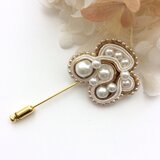 ソウタシエ パールブローチ