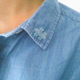 パズルピース　ブローチ