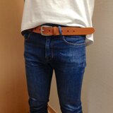 『サイズに困らない』穴までおしゃれなレザーベルト！