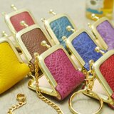 【８色展開】バッファロー革のミニがま口：ゴールド