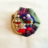 円形刺繍コサージュ