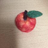 羊毛フェルト　りんご