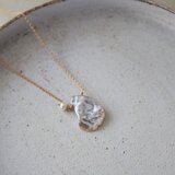 ケシパールのネックレス