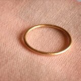 【運命の赤い糸】18kピンクゴールド製　「幸せをつかむピンキーリング」