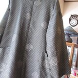 紬モスグリーンのワンピース