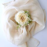 コサージュ&ヘアアクセサリー ラナンキュラス クリーム色『受注制作』