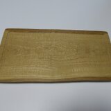 栗の木の手彫りの板皿