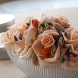 和布とプリザーブドローズの装花 ー プリばらワーク ときいろ