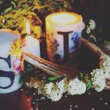 立体的フラワーのアルファベットキャンドル