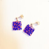 ガラスしかくピアス**