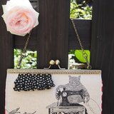 仕立て屋ネコのガマ口長財布　持ち手つき