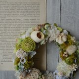 ホワイトグリーンのリース