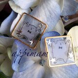 涼しげな白くまピアス