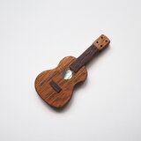 楽器と同じ材料で制作したウクレレ アバロン貝ver 15 ブローチ ペンダント ストラップの画像