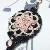 可憐な小花のミラーストラップ☆*:.　ピンク