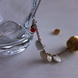 金魚 - ひらひら（イヤーフック）