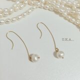 14金ゴールドフィルドと淡水パールのフックピアス