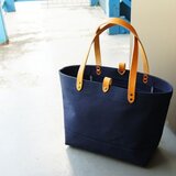 たっぷり容量6号帆布のトートバッグ～紺（倉敷帆布）～