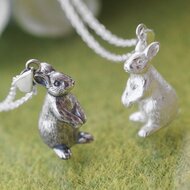 リリィ様おまとめ。レジン ペンダント うさぎ リリィ様おまとめ。ペンダント レジン うさぎ（リリィ様おまとめ