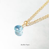 11月誕生石】美しい空色。スカイブルー・トパーズのネックレス