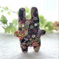 うさぎ ぬいぐるみ アメリカ ファンシー ピンク パッチワーク パステル 花柄 花柄ピンクと黄色のうさぎ【creema限定】 ぬいぐるみ もちまる