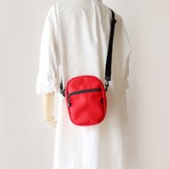 新品◆完売品◆撥水加工×ポリエステル◆ミニバッグ◆赤 it-643376b3be4a4-1200.jpg