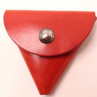 BIGTWINブラックレザーコインケース ビーズ装飾、コンチョ付き