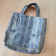 ☆デニムリメイク　ブラックひょうたんキルトとデニムのトートリュック☆ デニムリメイクバッグNo.78☆親子バッグ3点セット トートバッグ