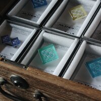 ガラス作家　鑛納未來