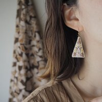 SEKAR SANDAT（スカール サンダット）