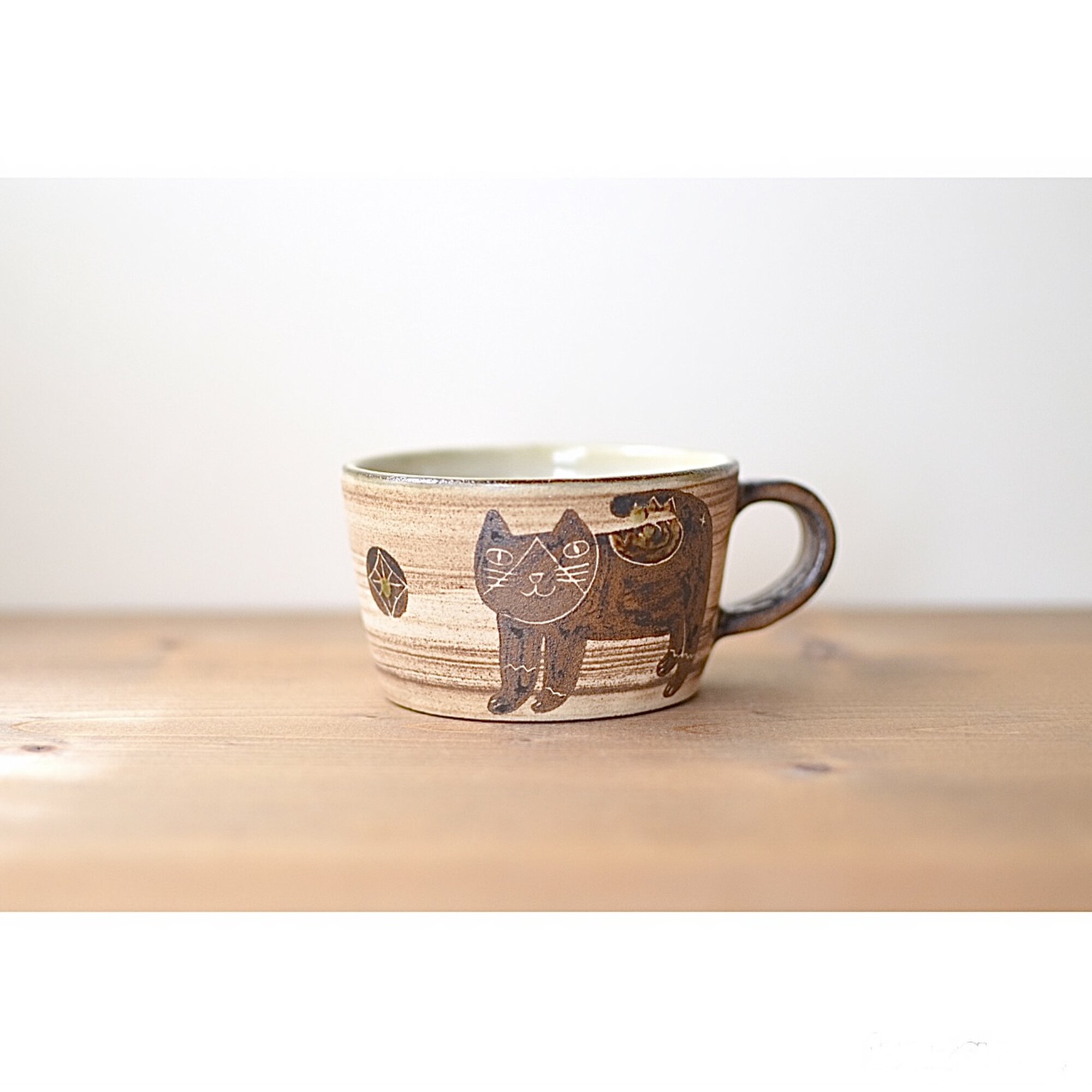 きんじょう ともこ