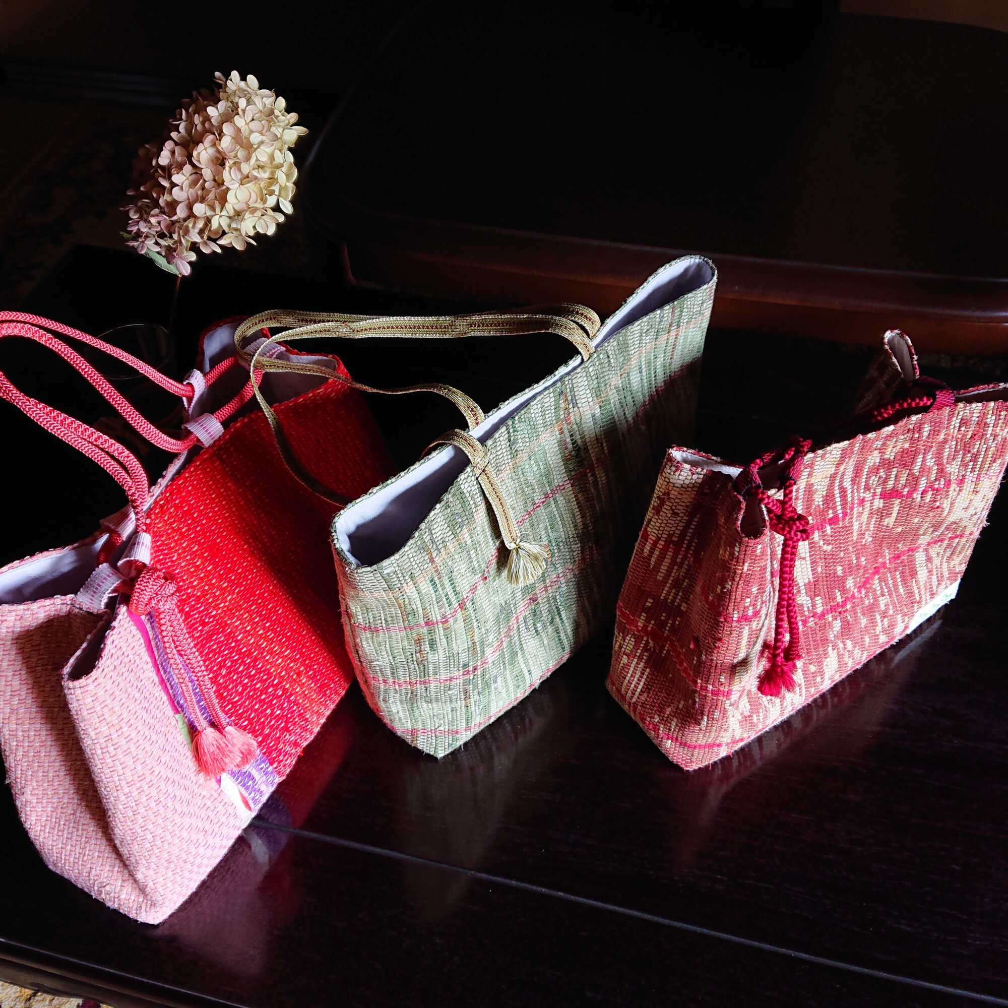 さき織り はるのうま