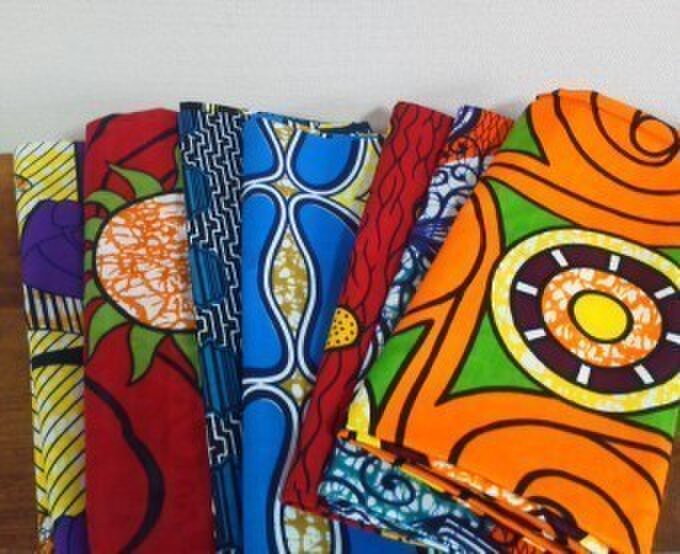 アフリカの布パーニュ muku