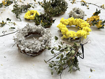 nino wreaths