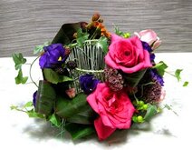 Y Floral Studio