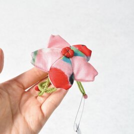 小さな巾着袋／みこ花「爽さくら」(花軸色：赤) mi-7b／リメイク着物