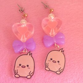 PINCOROさんのクリアハートビーズのピアス