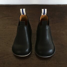 chelsea boots ＊ jet blackの画像