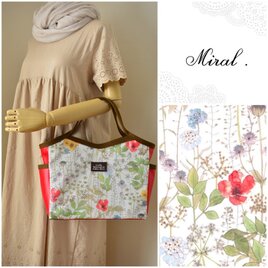 Miral.✻リバティＩｒｍａイルマ✻ビニコのバケットバッグ