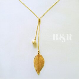 葉脈が美しい*ロングリーフネックレス