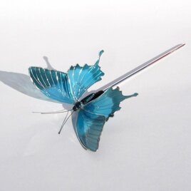 蝶のかんざし　オオルリアゲハ