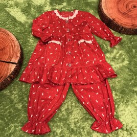 キッズレースフリルワンピースパジャマ 赤うさぎ柄の画像