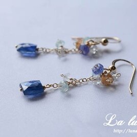 カイヤナイト・レクタングルピアス