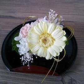 ガーベラの和風アレンジＢ