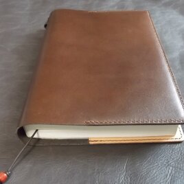 栃木レザーオイルレザー＆サドルレザー・単行本カバー　ダークブラウン