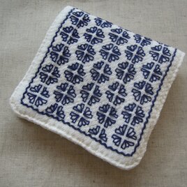 ◆◇◆レトロ花刺繍のハンカチ【blue】◆◇◆の画像