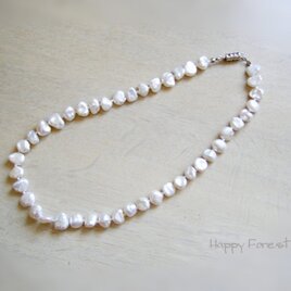 ケシパールのネックレス