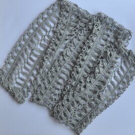 ヘアピンレースの爽やかストール